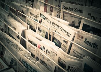 10 Daily Saving Tips to Boost Your Budget and Build Your Savings Fast