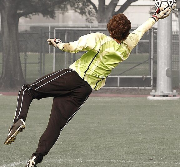 10 Effective Saving Goals Examples to Boost Your Financial Health