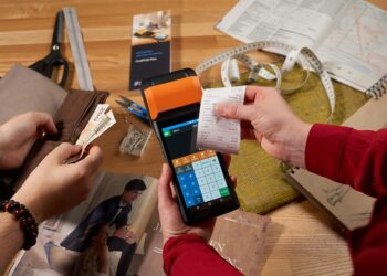 10 Practical Tips for Managing Finances on a Low Income: Your Ultimate Guide