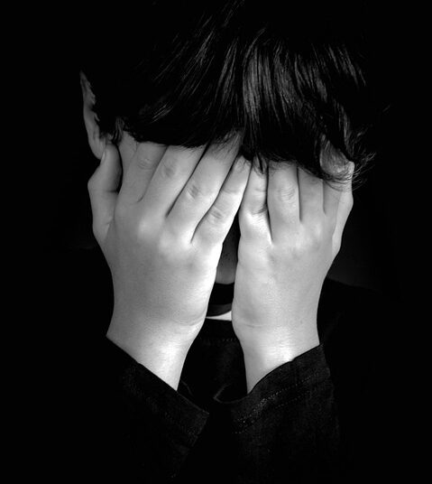 10 Sneaky Habits That Hurt Your Credit Score (And How to Avoid Them)