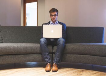 7 Essential Personal Finance Tips Every Freelancer Should Know