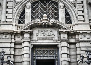 Credit Union vs. Bank: How to Choose the Right Financial Institution for You