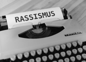 How to Achieve Financial Independence: A Beginner’s Guide to Essential Basics