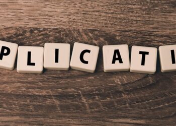 How to Balance a Side Hustle with a Full-Time Job: 7 Proven Strategies for Success