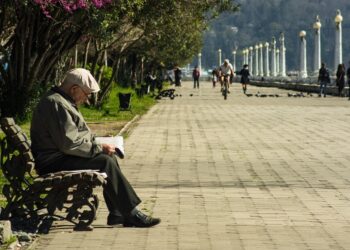 How to Build Wealth: The 10 Best Books on Investing for Beginners