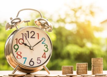 How to Determine What is a Competitive Interest Rate for Savings in 2023