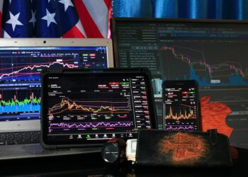 How to Identify Basic Stock Chart Patterns: A Step-by-Step Guide for Beginners