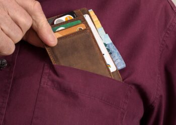 How to Master Your Budget with a Cash Envelope System Wallet: A Step-by-Step Guide