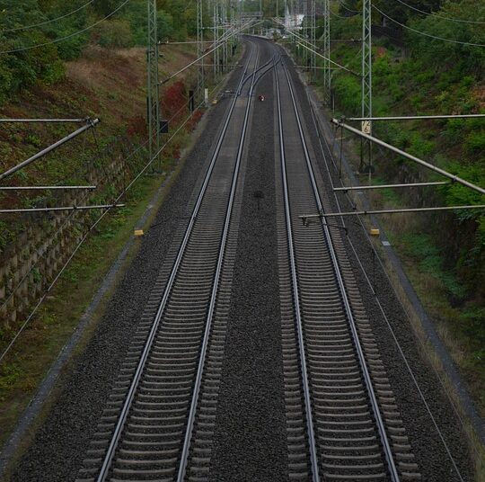 How to Track Investments for Net Worth: A Step-by-Step Guide for Beginners