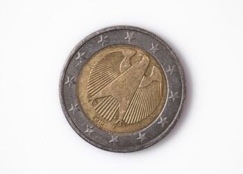 How to Use the Stock Market to Build Wealth: A Beginner’s Step-by-Step Guide