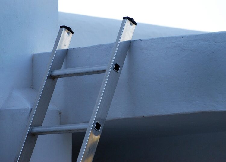 The Ultimate Guide: How to Get Pre-Approved for a Mortgage in 5 Simple Steps