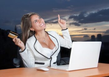 The Ultimate How-To Guide: An Introduction to Credit Management for Beginners