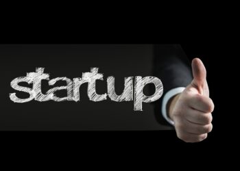 The Ultimate How-To Guide: How to Start a Dropshipping Business from Scratch