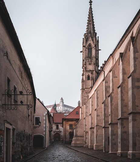 What Is a Rainy Day Fund and How Do You Start Building Yours?