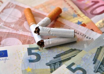 10 Effortless Ways to Save Money Without Even Trying