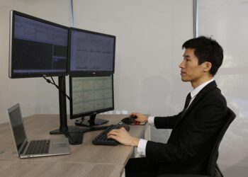 10 Essential Steps to Build Financial Resilience in 2025: A Beginner’s Guide