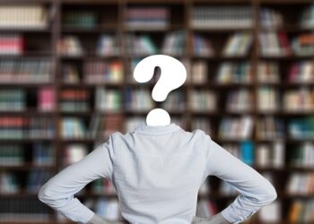 10 Proven Strategies on How to Save Money as a College Student