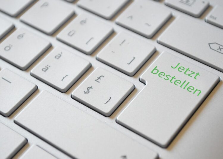 Buy Now Pay Later: 7 Pros and Cons Every Beginner Should Know