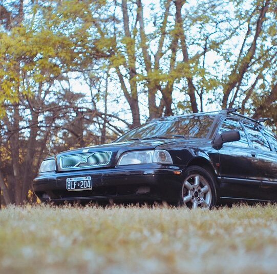 How to Build Wealth in Your 40s: A Step-by-Step Guide to Financial Freedom How to Build Wealth in Your 40s: A Step-by-Step Guide to Financial Freedom