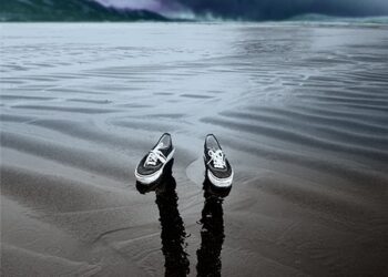 How to Build a Business That Runs Without You: A Step-by-Step Guide to Freedom