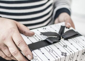 How to Create a Gift Closet: Your Ultimate Step-by-Step Guide for Every Occasion