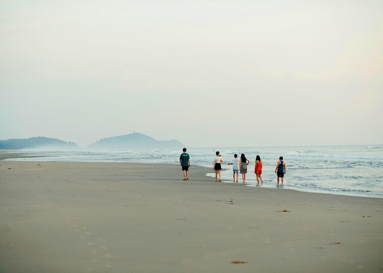 How to Explain Net Worth to a Friend: A Simple Guide for Financial Clarity How to Explain Net Worth to a Friend: A Simple Guide for Financial Clarity