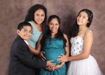 How to Invest for Your Child’s Future: A Step-by-Step Guide for Parents