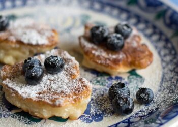 How to Recognize Financial Security: 5 Signs You’ve Made It!