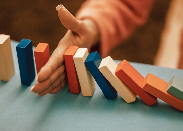 How to Stop Self-Sabotaging Your Finances: 7 Proven Strategies for Success