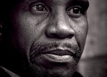 What Is a Poor Credit Score? Understanding the Basics and Its Impact on Your Financial Future