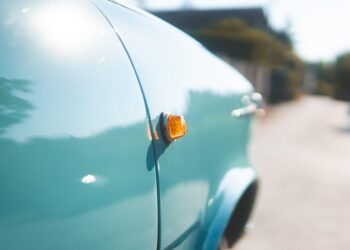 What is a Car Detailing Side Hustle? A Complete Beginner’s Guide