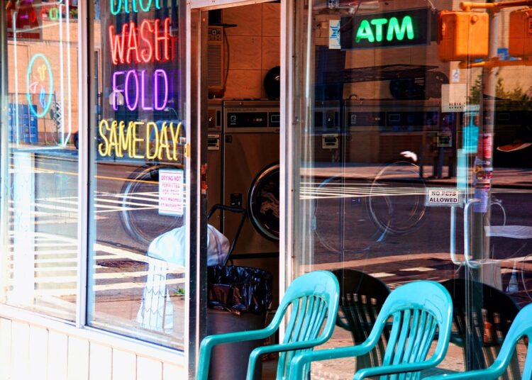 What is a Laundromat Business? A Complete Guide for Aspiring Entrepreneurs What is a Laundromat Business? A Complete Guide for Aspiring Entrepreneurs