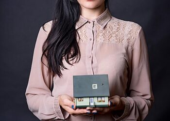 7 Key Differences Between Robo-Advisors and Traditional Financial Advisors You Need to Know