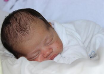 How to Create a Frugal but Fulfilling Life: 10 Essential Tips for Everyday Happiness