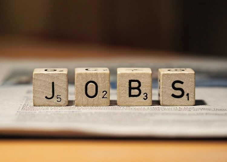 What Are Opportunity Costs? A Beginner’s Guide to Making Smarter Financial Decisions