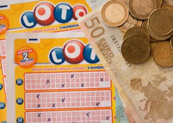 What Are Second Chance Banking Accounts? A Comprehensive Guide for Financial Fresh Starts