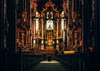 10 Essential Principles of Wealth Building That Every Aspiring Millionaire Should Know