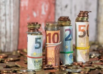 10 Essential Tips for Effective Investing to Create Lasting Wealth