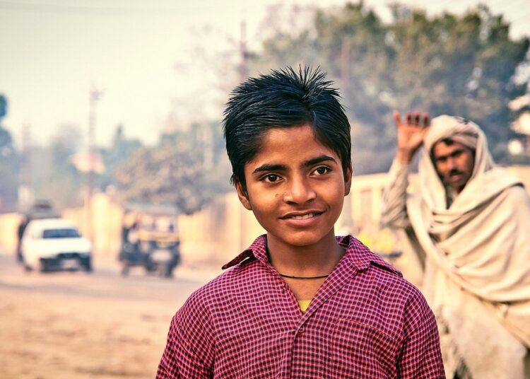 10 Essential Tips for Helping Teens Build Their First Emergency Fund 10 Essential Tips for Helping Teens Build Their First Emergency Fund