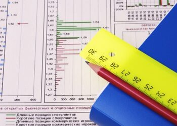 10 Essential Tools for Tracking Your Financial Progress Like a Pro