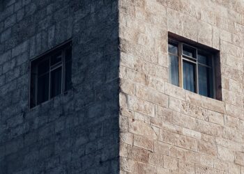 10 Key Differences Between Minimalism and Frugalism: Discover Your Perfect Fit!