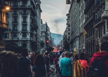 10 Proven Strategies to Achieve Financial Independence and Live Life on Your Terms