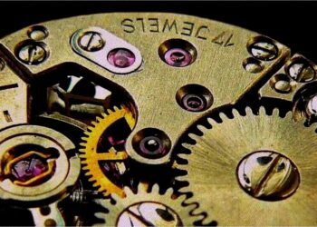 5 Proven Strategies to Attract More Money into Your Life Today