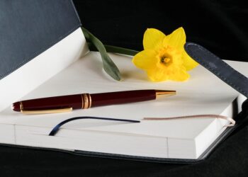 5 Reasons Why You Should Consider Opening a Robo-Advisor Account Today