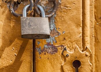 “5 Simple Steps to Determine Your Safe Withdrawal Rate: Maximize Your Retirement Income”