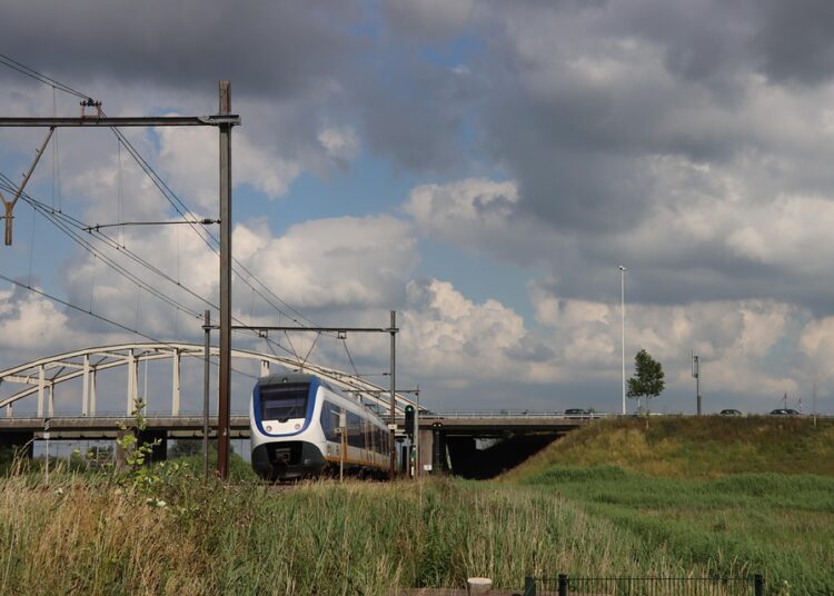 How to Build Your Emergency Fund: 7 Unconventional Strategies That Work