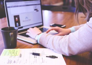 How to Create a Debt-Free Future: Effective Strategies for Paying Off Student Loans