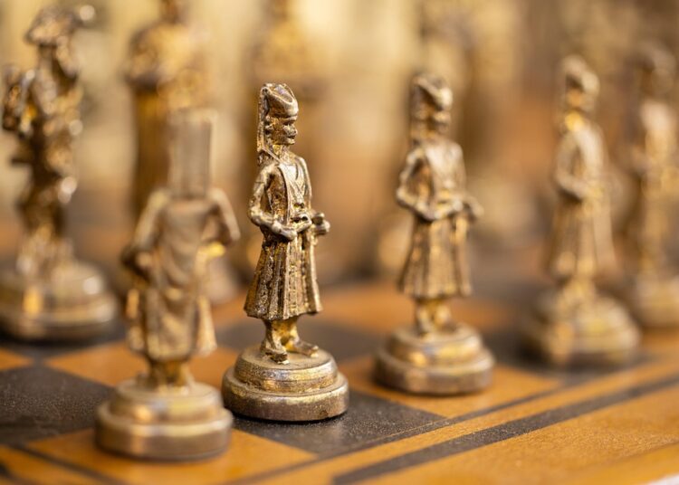 How to Master the FIRE Movement: 5 Key Strategies for Early Retirement