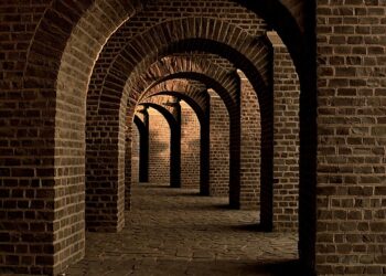 Is Your Money Mindset Holding You Back? Here’s How to Rewrite Your Money Story