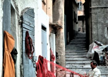 The Ultimate Guide: 10 Proven Steps to Achieve a 100k Net Worth by 30